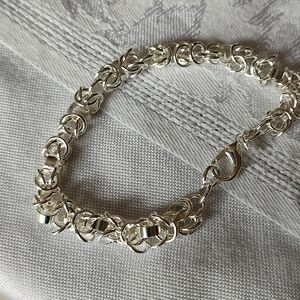 Silver Tone Bright Chain Link Bracelet